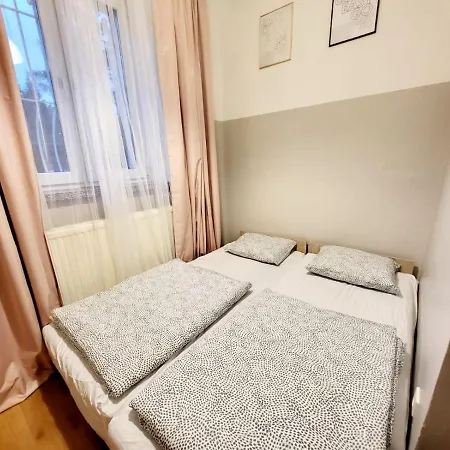 Hostel Tanie Spanie Wilda - Zameldowanie Bezobslugowe - Poznan