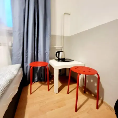 Tanie Spanie Wilda - Zameldowanie Bezobslugowe - *