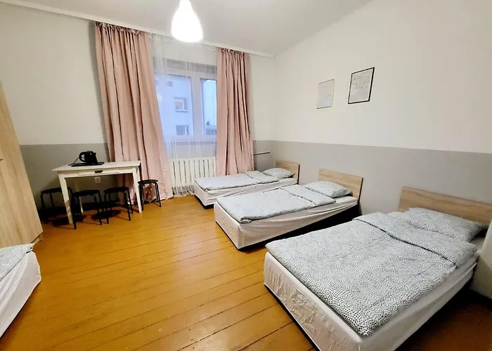 Hostel Tanie Spanie Wilda - Zameldowanie Bezobslugowe -