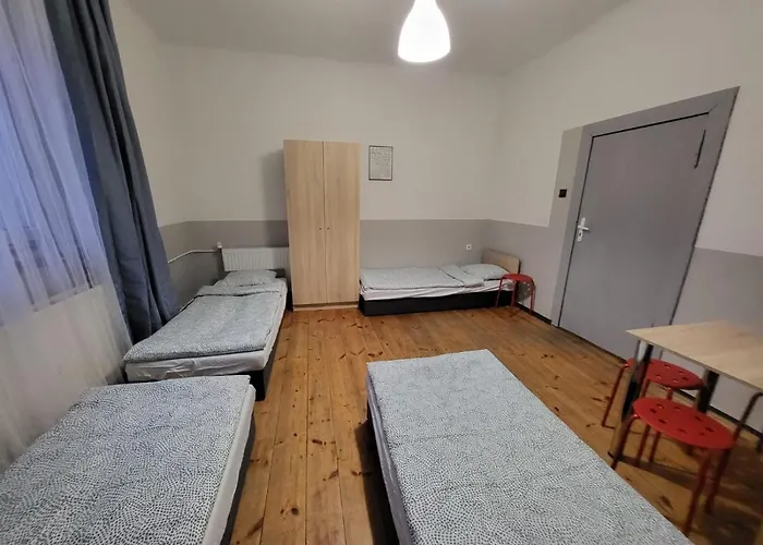 Hostel Tanie Spanie Wilda - Zameldowanie Bezobslugowe -