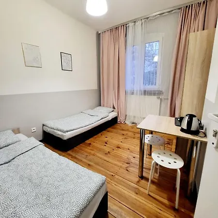 Tanie Spanie Wilda - Zameldowanie Bezobslugowe - Ostello Poznań