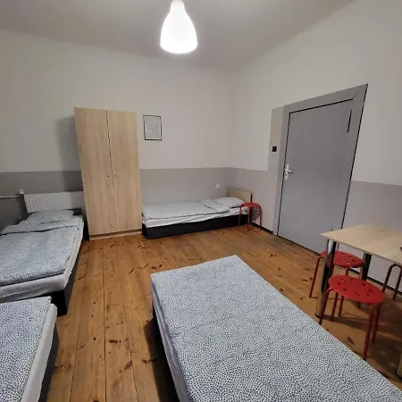 Tanie Spanie Wilda - Zameldowanie Bezobsługowe -