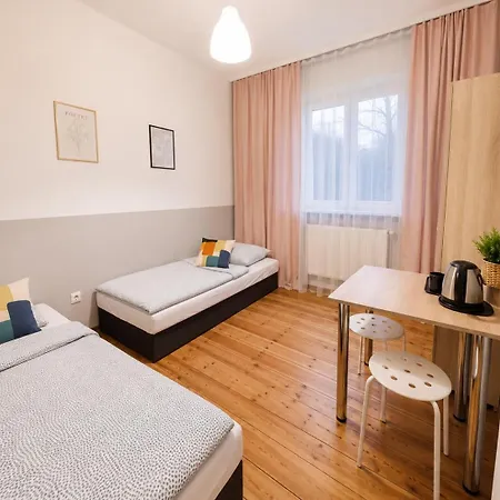 Tanie Spanie Wilda - Zameldowanie Bezobsługowe - Hostel