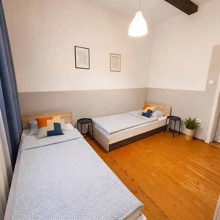 Tanie Spanie Wilda - Zameldowanie Bezobsługowe - Hostel