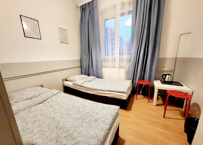 Tanie Spanie Wilda - Zameldowanie Bezobslugowe - Хостел *